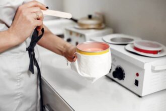 Every waxing service starts with a choice that shapes comfort, timing, and results. Professionals often explain these options to clients, but the real differences matter most behind the scenes, where technique and routine decide how smoothly a day runs.