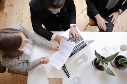 6 Reasons Businesses Rely On Software For Accurate Record Keeping