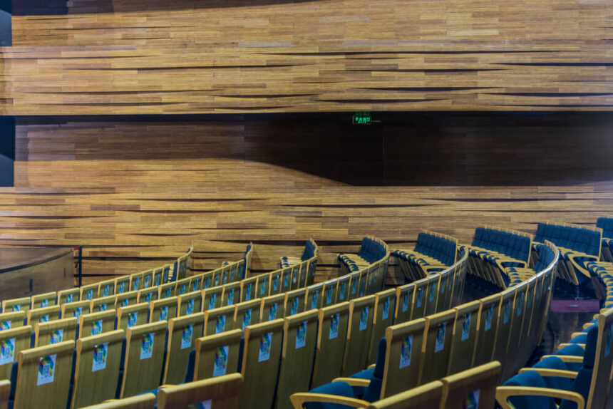 6 Things You Must Consider For Elevated Seating