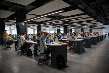 Engineering Efficiency: How Structured Workspaces Boost Performance