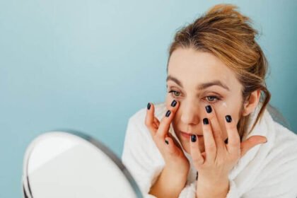 Ways To Refresh The Appearance Around The Eyes